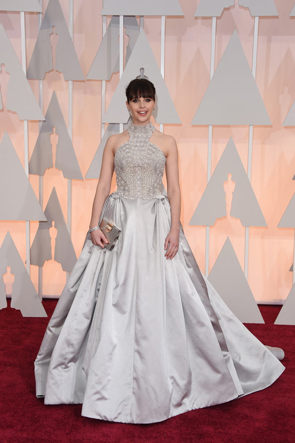 fotos_invitados_celebrities_alfombra_roja_premios_oscars_2015_265494920_800x_VOGUE_Felicity Jones