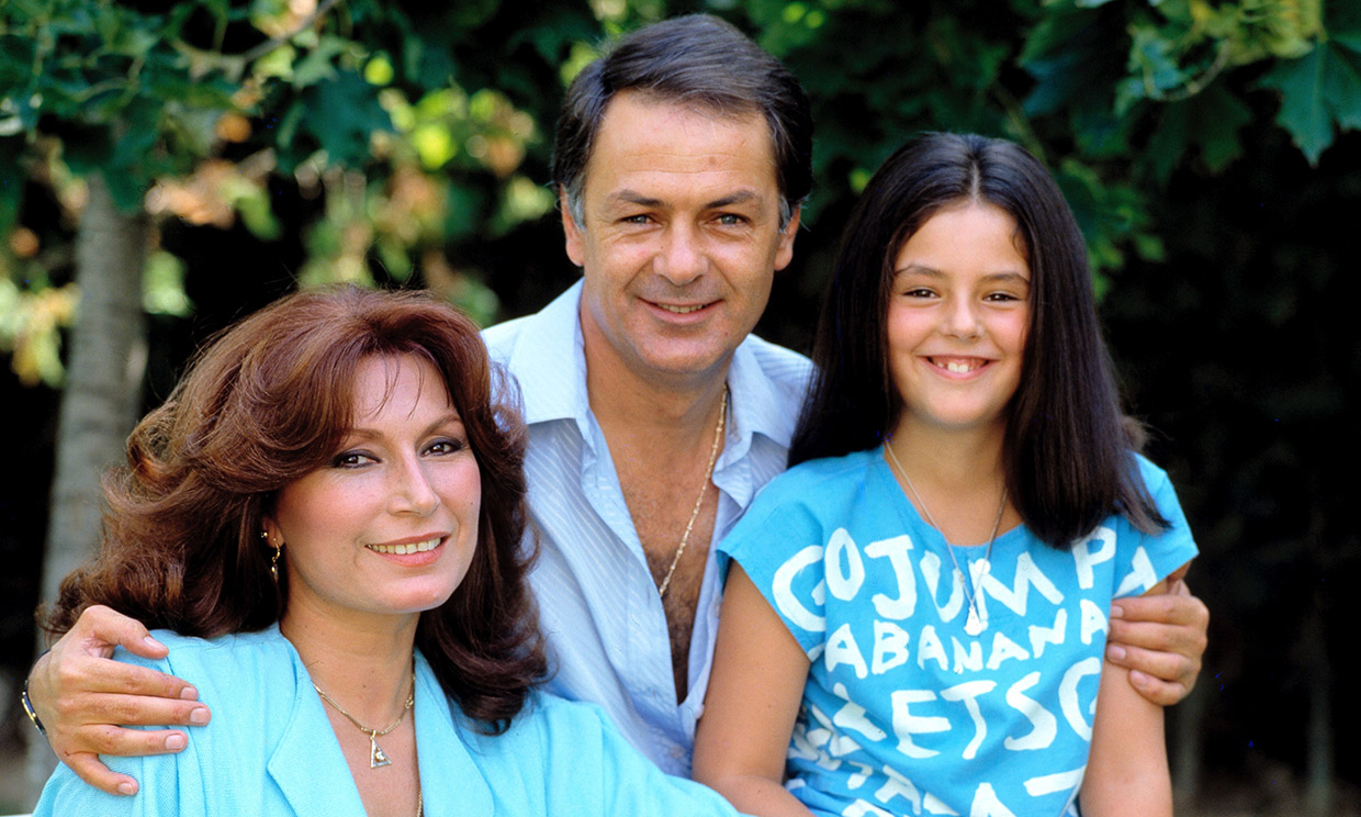 Rocio Carrasco con sus padres: Rocio Jurado y Pedro Carrasco