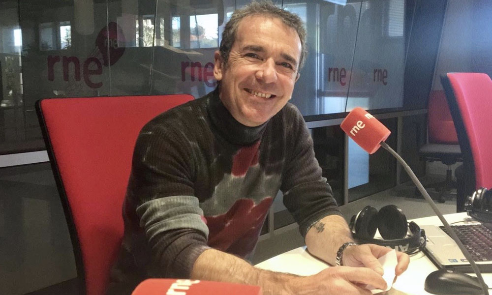 Santiago Tabernero posa en las instalaciones de rne